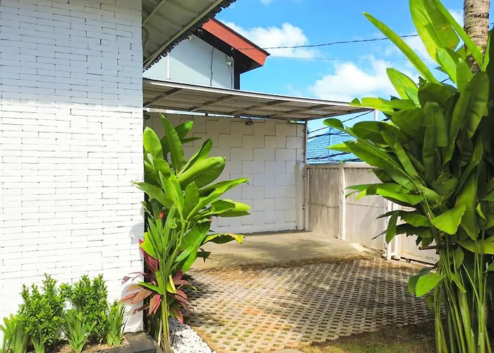 Guest house Empat Bintang *